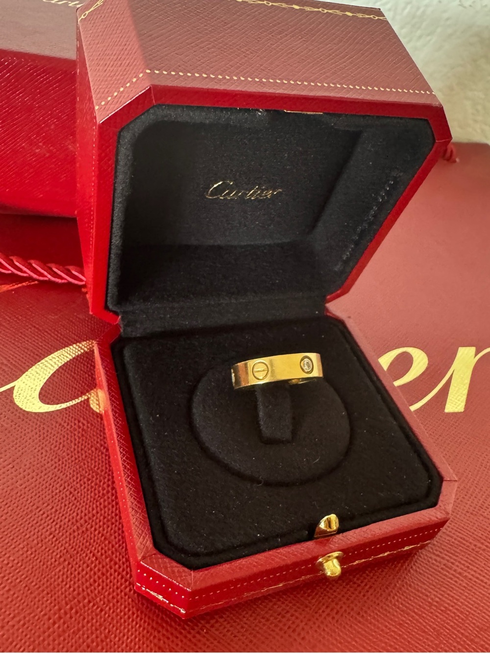 100% authentic Cartier love ring - Picture 4 of 10